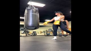 Kelsi Monroe - Fuck Hard In The Gym HD 1280p - Brunette-1
