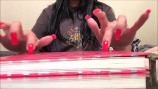 PrincessDi - Long nails Tapping and Scratching-7
