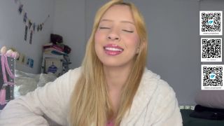 julie oliver - JULIE OLIVER - Joi smoking and cumming with you!-2