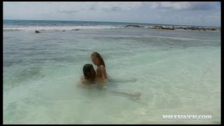 Gilda Roberts Frolicks and Fucks in the Ocean Voyeur-2