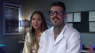 Sommer Brooke, H3ll4SL00tz - Sexy Pain Slut Sommer Brooke And Sadistic H3ll4Slootz Play Doctor - KinkyBites, Kink (FullHD 2021)-9