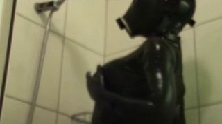 Lucys Latex Shower.-0