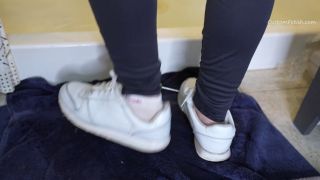 Custom Fetish - Bunny Wets Sneakers in Shower 4K - Fetish-3