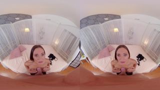 UltraHD VR Sex with Mina Moreno: SideBySide Doggystyle Fanta-5