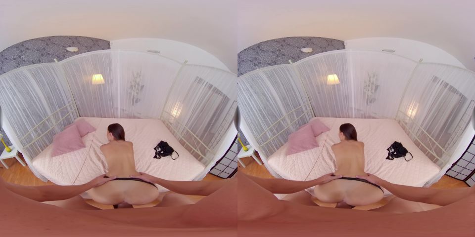 UltraHD VR Sex with Mina Moreno: SideBySide Doggystyle Fanta
