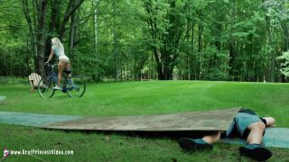 2 AMBER MALE GETS IN THE WAY OF ANGRY GIRL BICYCLIST SEE ...-1