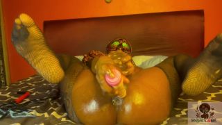 Naturalle Chocolat - I’m such a horny slut when I materbate I NEED ALL my holes FILLED!!-7