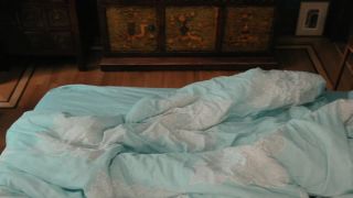 Dina Smirnoff, Caroline Cummings - The Wonderpill (2015) HD 1080p - [Celebrity porn]-8