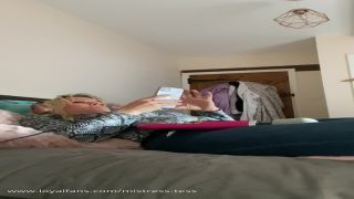 Mistress Tess in Video - Orgasm Through Skinny Jeans Toda...-0