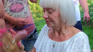 outdoor  outdoor  GILF Slut Dirty Dogging -4