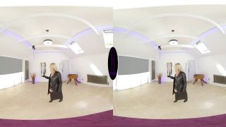 Mistress Sidonia ﻿The English Mansion My Cruel Single-Tail Whip Vr (Virtual Reality)-2