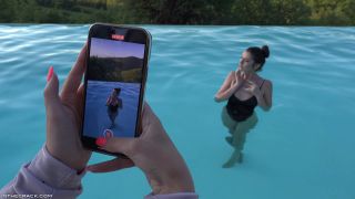 InTheCrack E(1905) Candice Demellza And Casey Norhman Umbria BTS XXX 1080p MP...-8