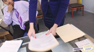 Video Gigi Flamez, Katalina Mills : Bring Your Daughter To Work Day...-3