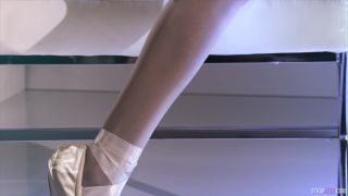 StraplessDildo - ballerina mia reeses cock really cums-7