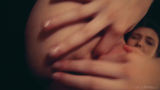 Mila - Passion-9