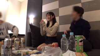 MFCL-019 男友達と勢いでセックスしちゃう男勝り女19 ももちゃん-1