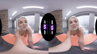 Tmw VRnet - Hot Blonde Masturbates During Yoga: Lovita Fate - Fitnes-5