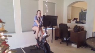 brittibratti 2023-12-01 Stream started at 12012023 0139 pm  Happy Friday!-9
