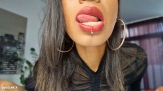 MahoganyQen – Queens Spits and Lips.-8