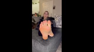 adult xxx clip 47 goddessnicci69420101220212296906787 my feet own you you re nothing without my feet watch me take my sweaty shoes off while | foot | feet porn seager foot fetish-7
