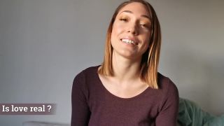 Lily LaBeau () Lilylabeau - what questions would you like me to answer next time xo 18-10-2019-5