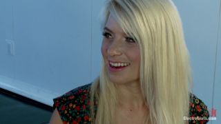 Anal Electrosex for a Cute Blonde Lorelei Lee & Anikka A...-1
