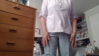 M@nyV1ds - The Hairy Pussy Mom - peeking at mom when she dresses for work-7