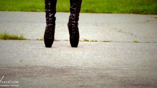 Back At The Garage - LateXperiment.-6