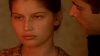 Laetitia Casta - La bicyclette bleue (2000) HD 720p!!!-0