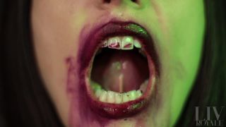 porn video 10 Liv Royale – Grotesque Mouth and Spit Play, primal fetish on femdom porn -8