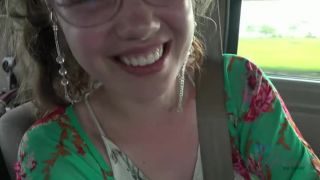 Elena is having the best time in Malaysia! - [Hardcore porn]-1