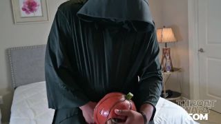 7888 Rae Roxoff - Die On The Dick-3