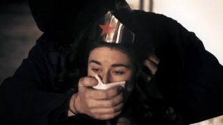 [WarAnLov.com] Amazon Down-2