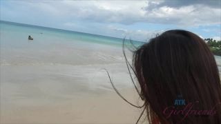 Vina Sky Hot Beach Adventure: Intimate Action Unfolds-3