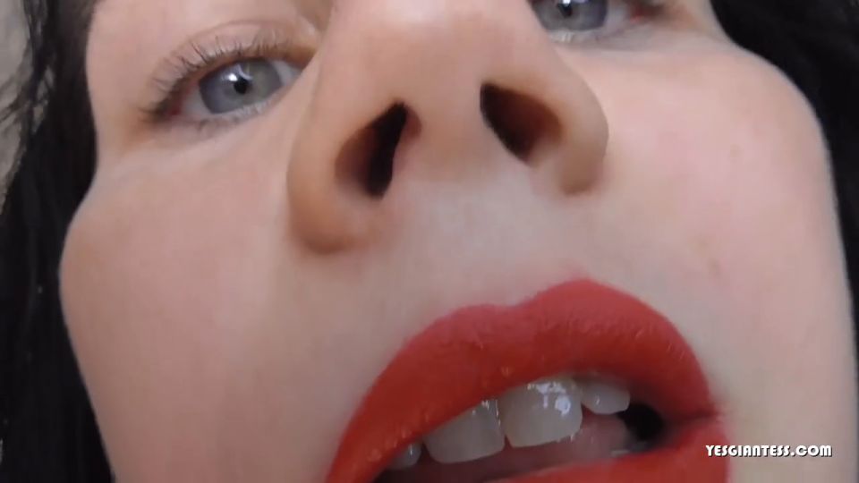 Anna Sky - A giant woman wants to eat you (Fetish porn)