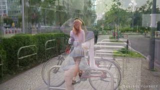 Blowjob Lana Lane Lana Lane Strips Herself Naked Outside-3