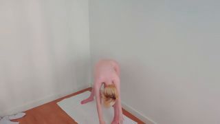 Pearl Sinclair hevc Pearl Sinclair Watch-Me-Work-Ep-1-Nude-Yoga-4-20-2019-7