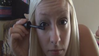 +Jayla Diamond InBedWithJayla Doing My Makeup-8