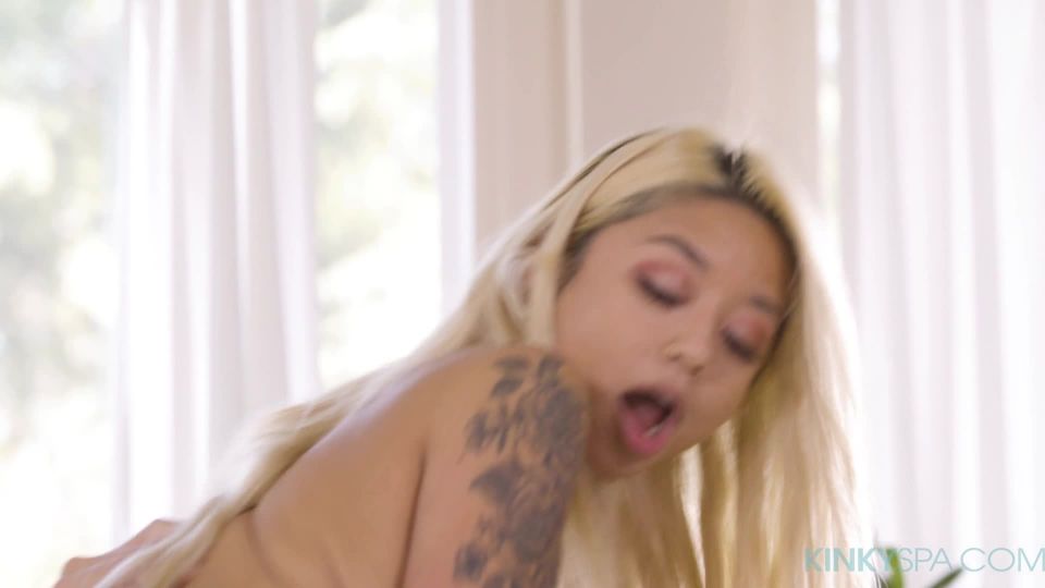 [KinkySpa] Gia Di Bella [06.17.22] [1080p]