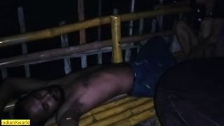 Indian hot girls enjoy free sex at night he was not ready puff....-2