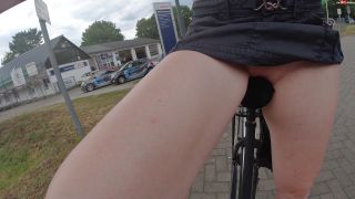 My Dirty Hobby: Steffi Sommerbach - Skandal im Stadtchen public ohne Slip Rad fahren - Steffi_sommerbach-9