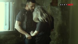 Fernandinha Fernandez Manu Fox - Hacker.mp4.-6