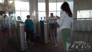   Voyeur – Her pubic hair (AVI, FullHD, 1920×1080) on voyeur , voyeur on voyeur-7