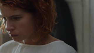 Jessie Buckley - Beast (2017) HD 1080p!!!-9