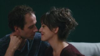 Flore Bonaventura - Je voudrais que quelqu&#039;un m&#039;attende quelque part (2019) HD 1080p - (Celebrity porn)-1