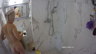 Amelie Friend Shower, 14 08 2024 720P - Voyeur-8