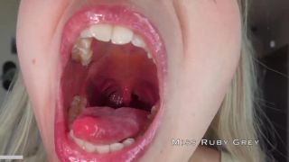 Sensual Voreplay MISS RUBY GREY vore fetish-7