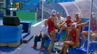 Rio 2016 waterpolo boob  fail-1