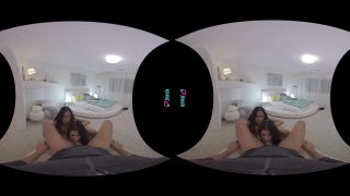 From The Vault Arielle Faye and Emily Mena Oculus Rift - (Virtual Reality)-2