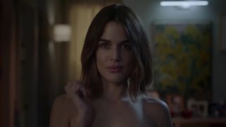 Adriana Ugarte, etc - Parot s01e01-06 (2021) HD 1080p - [Celebrity porn]-7